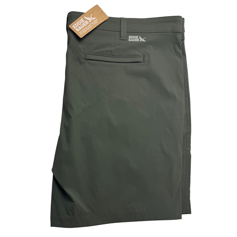 Eddie Bauer Horizon Takeoff Chino Shorts Mens‎ 44 Spruce Green UPF 50+ New